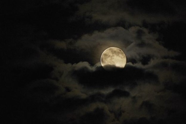 انشا با موضوع زیبایی‌های شب