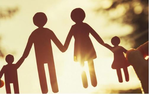 موضوع انشا نقش پدر و مادر در زندگی: نعمتی بی‌قیاس